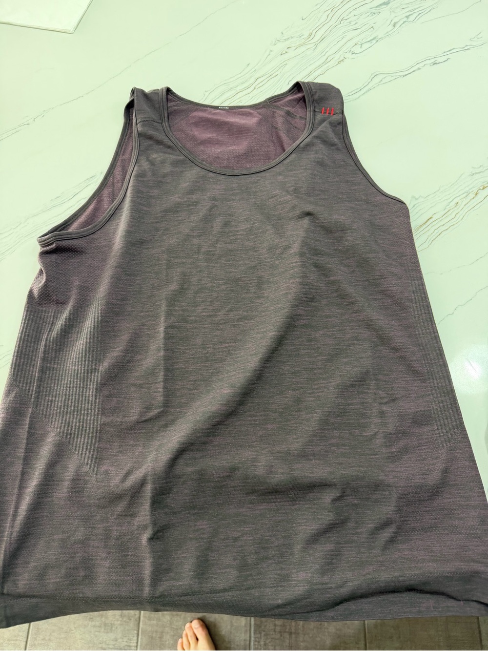 LULULEMON TANKTOP